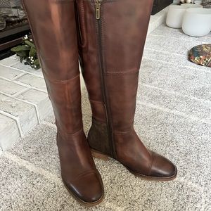 New Pikolinos Tall Leather boots brown